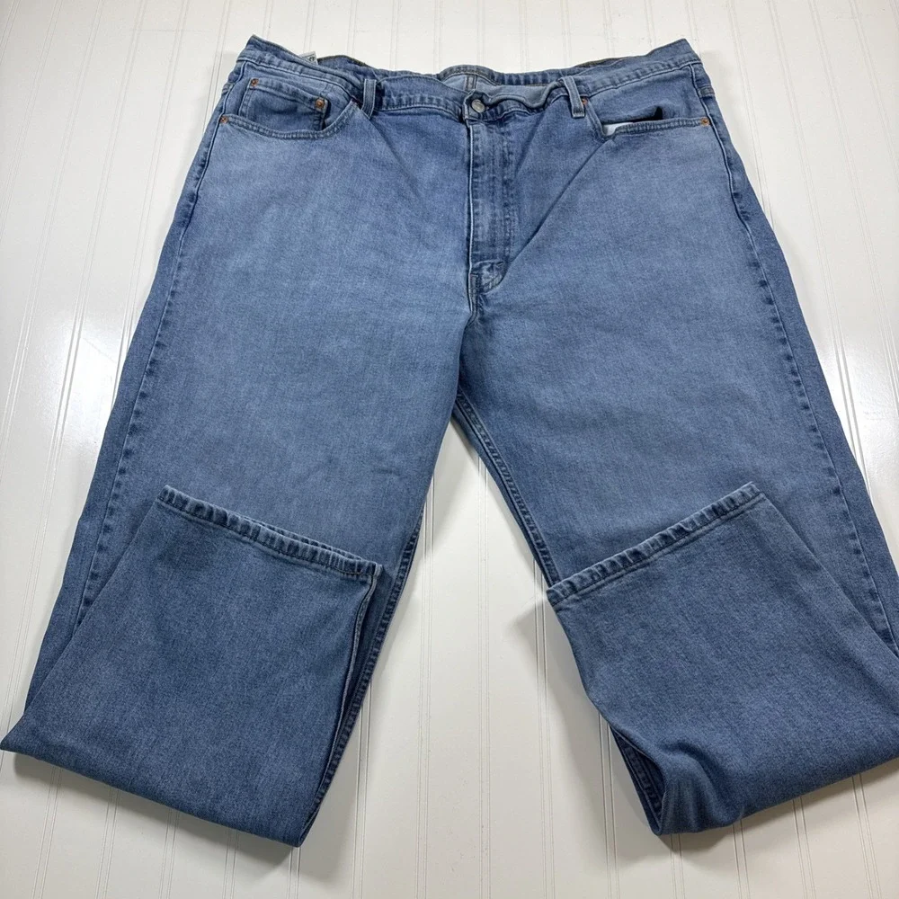 Levi's 550 Jeans Men's Size W44xL30 Blue Straight Leg MidRise MediumWash 5Pocket